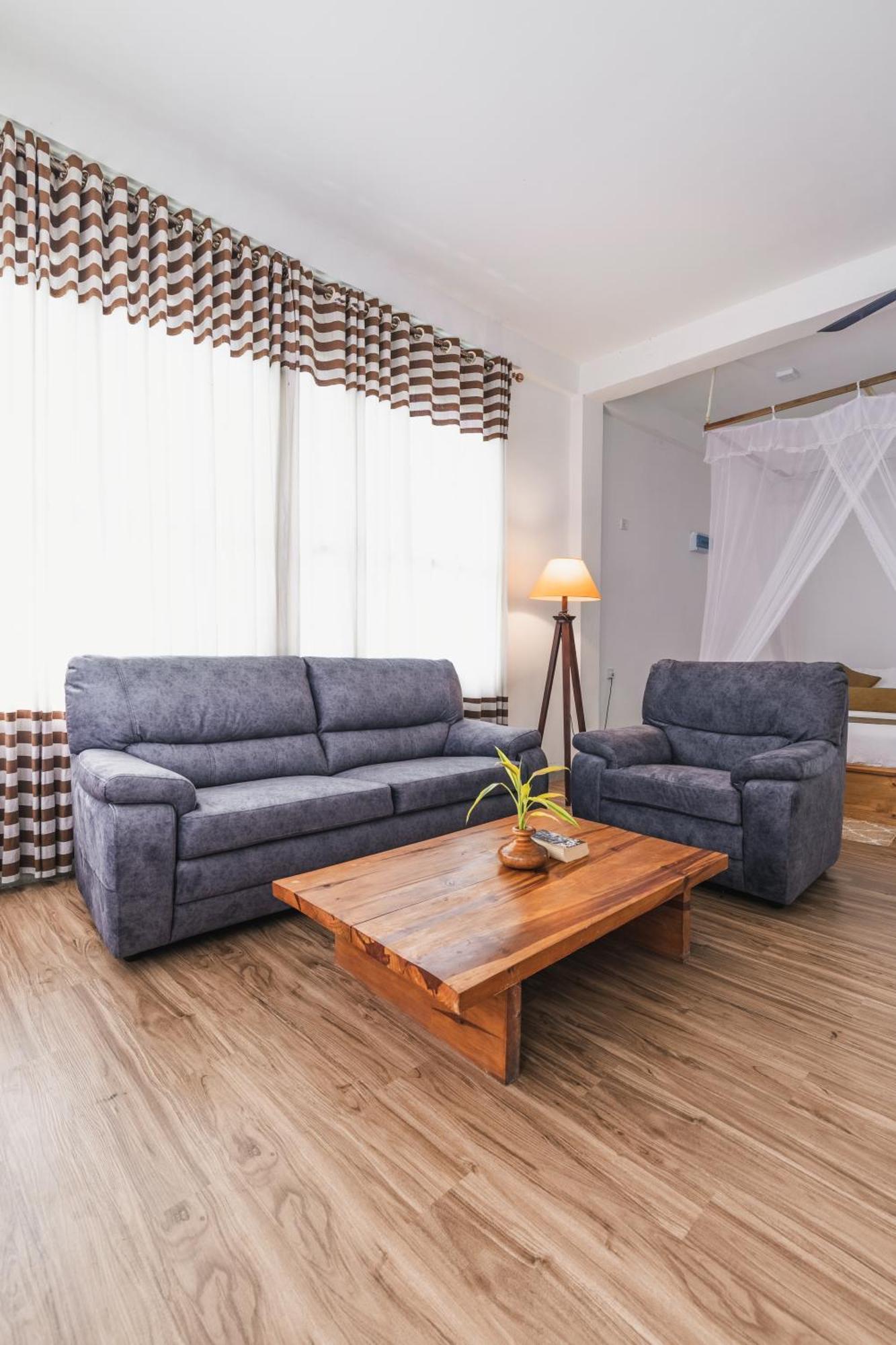 Inspira Ella Hotel Ngoại thất bức ảnh