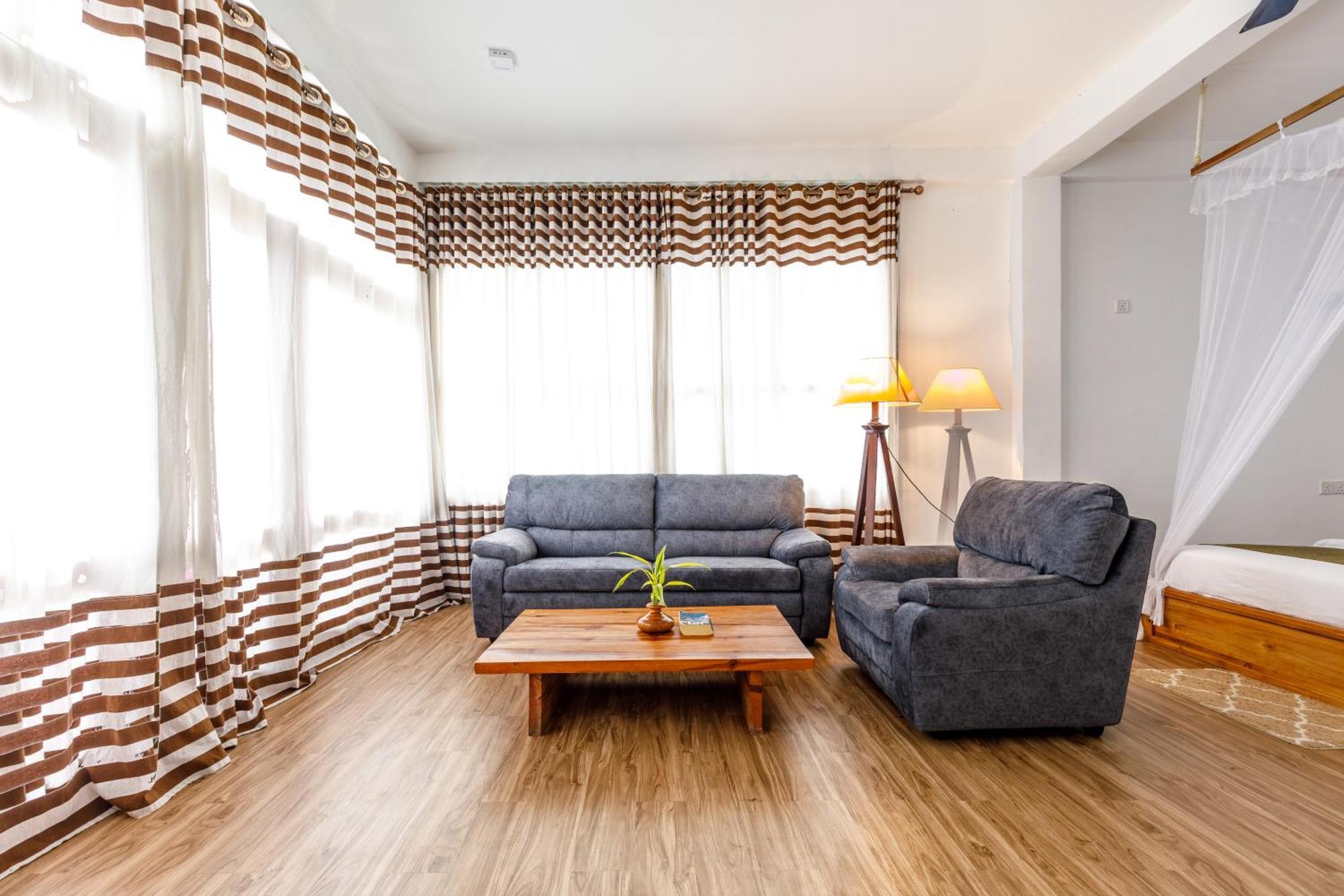 Inspira Ella Hotel Ngoại thất bức ảnh